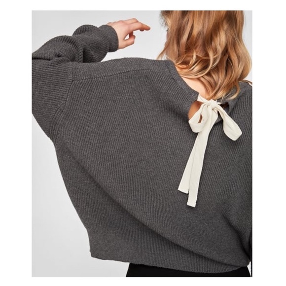 Zara Sweaters - Zara Women’s Sweater Gray Knitted White Bow Back